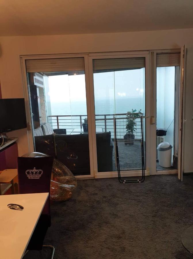 Balaton-Parti Luxus Lakas Apartment Siofok Ngoại thất bức ảnh
