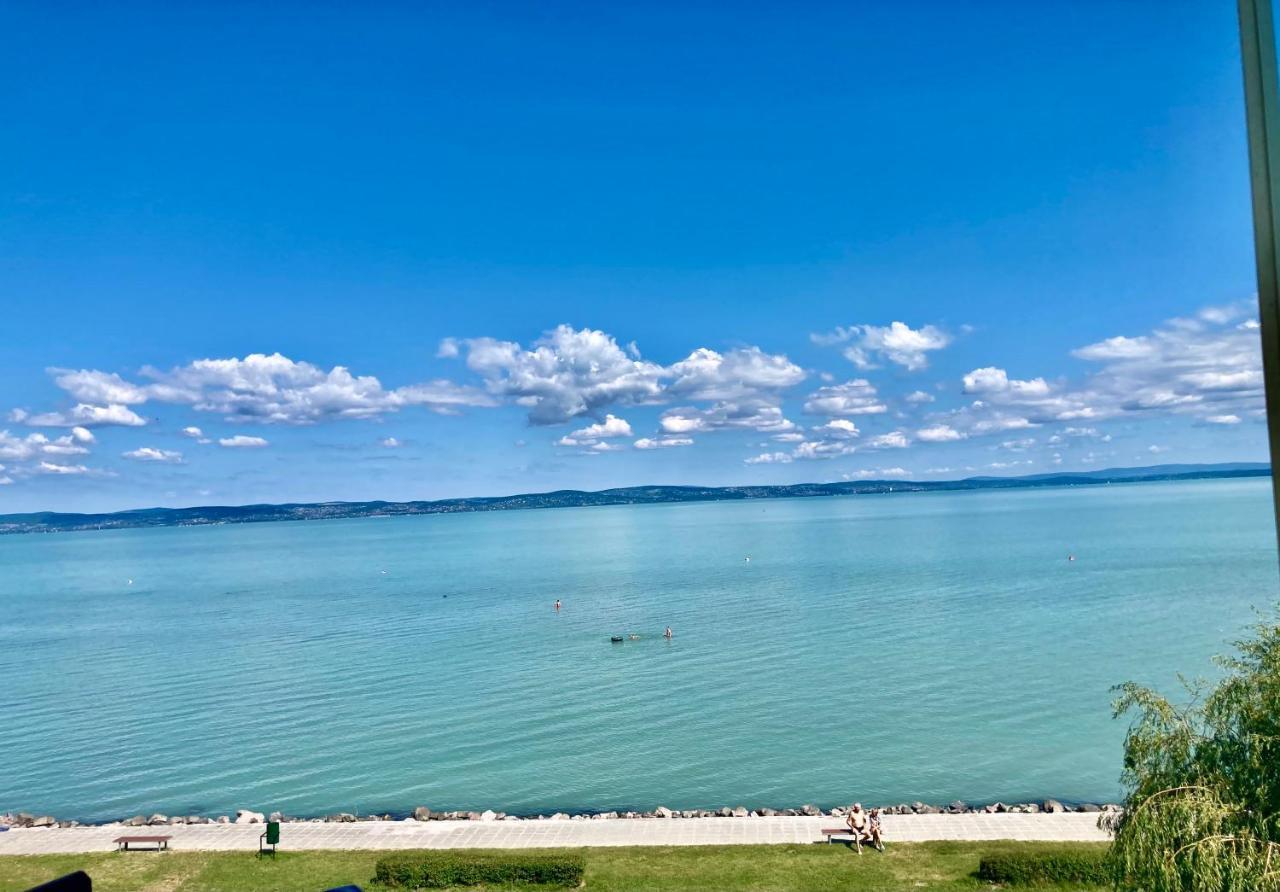 Balaton-Parti Luxus Lakas Apartment Siofok Ngoại thất bức ảnh
