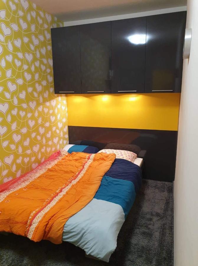 Balaton-Parti Luxus Lakas Apartment Siofok Ngoại thất bức ảnh