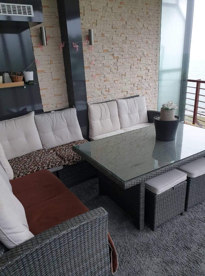 Balaton-Parti Luxus Lakas Apartment Siofok Ngoại thất bức ảnh