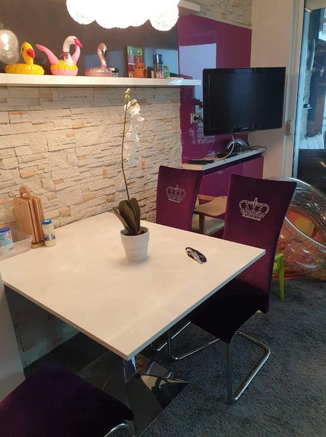 Balaton-Parti Luxus Lakas Apartment Siofok Ngoại thất bức ảnh